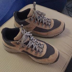 Danner South Rim 600 hiking boots